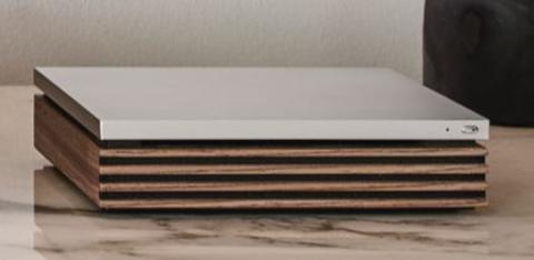 RUARK R-CD100      Fuserte Walnussfurnierg mit Aluminium-Top | CD-Player